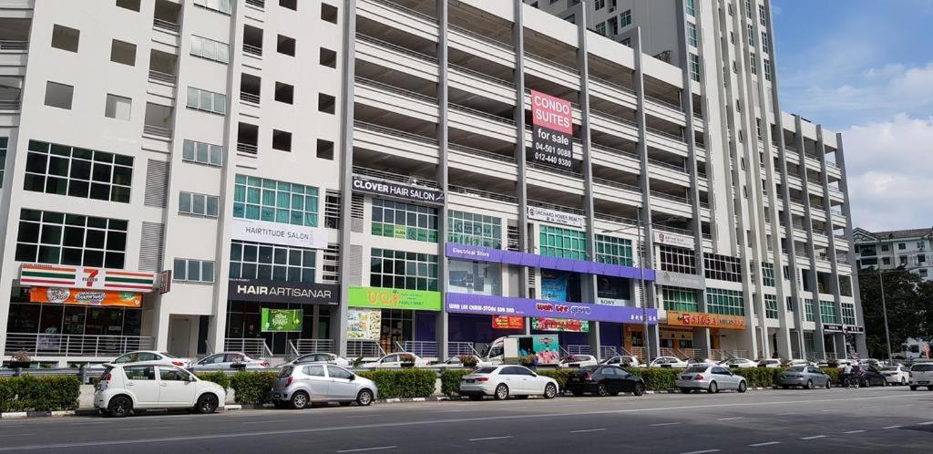 Strait Garden Suites X Ace Pro @ George Town Jelutong Exterior photo